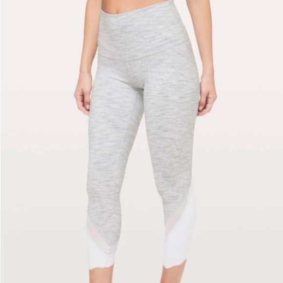 Wunder Under Crop II *RD*SE - Picture 2 of 7